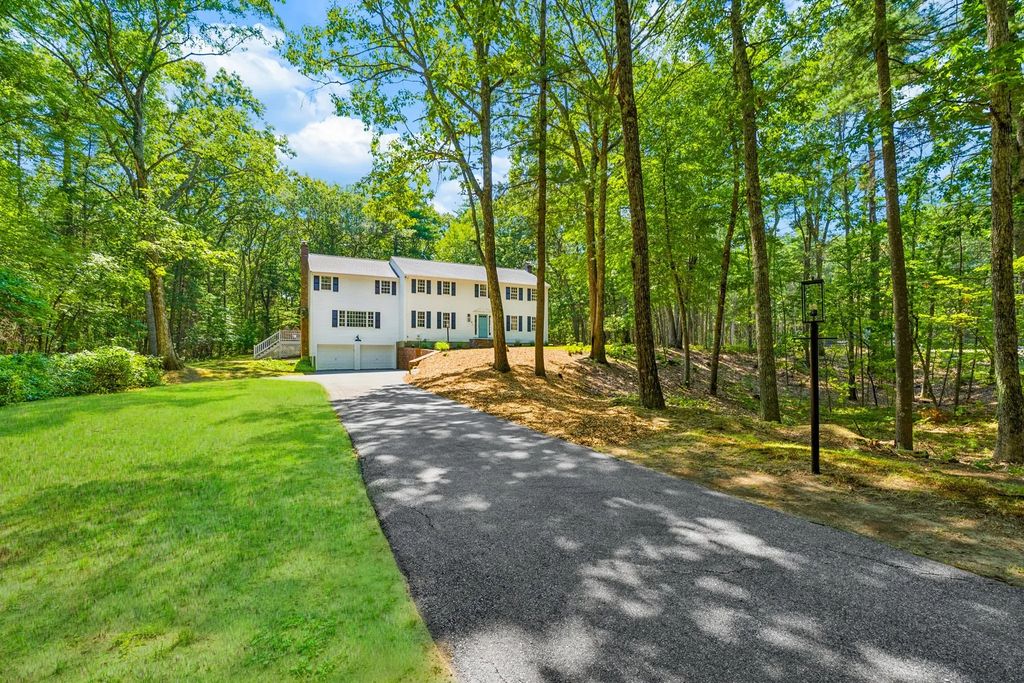 303 Hunters Ridge Road, Concord