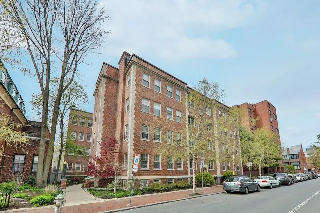 21 Chauncy St #32, Cambridge