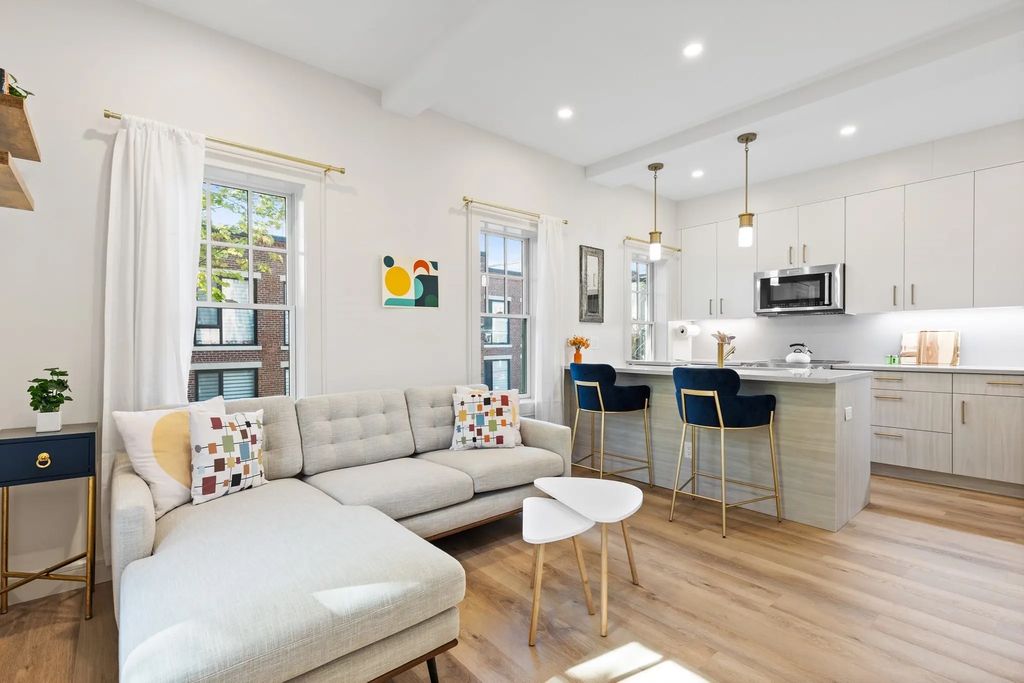 46 Lancaster Terrace #46, Brookline