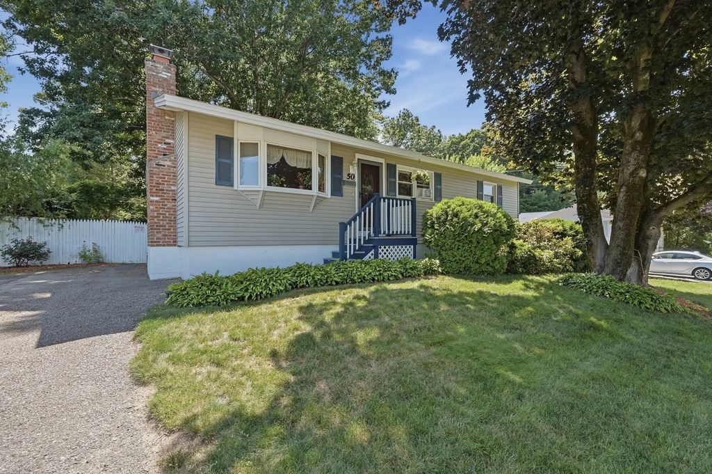 50 Naples St., Leominster