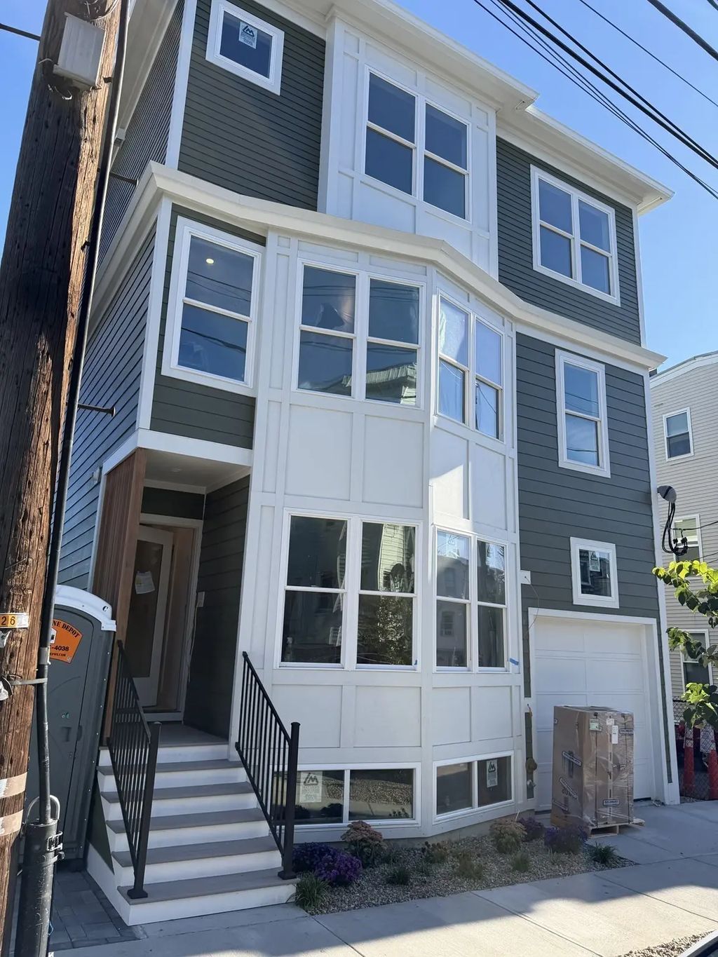261 Princeton St #302, Boston
