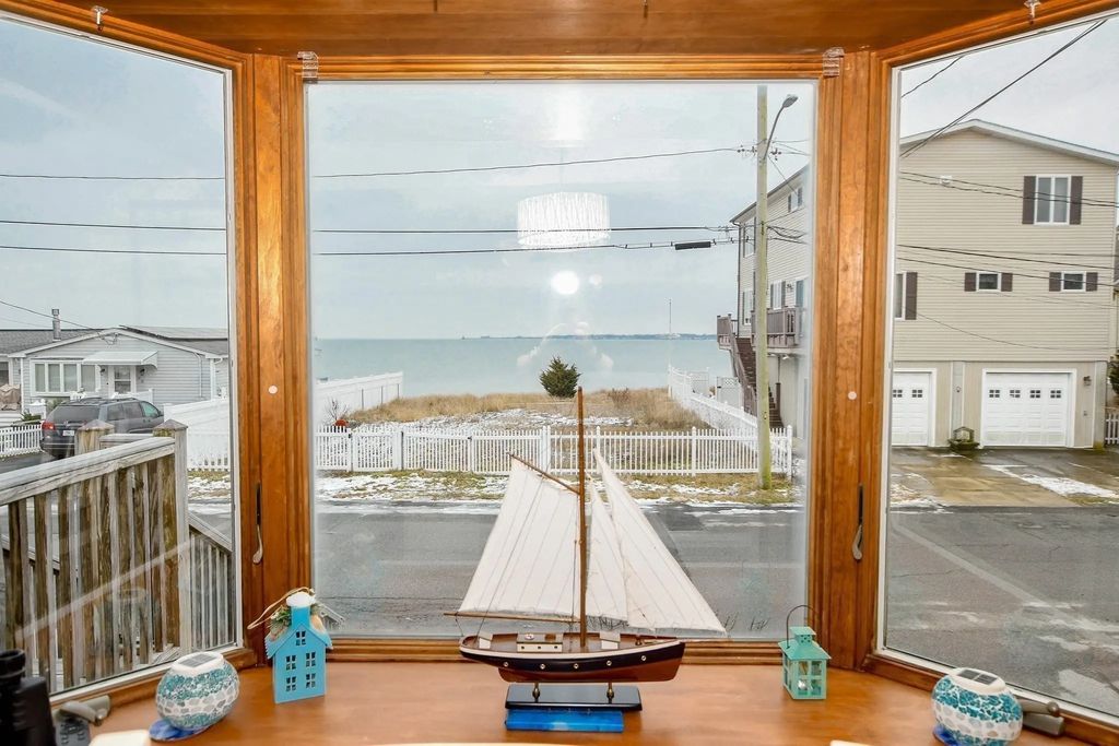 58 Bayview Avenue, Fairhaven