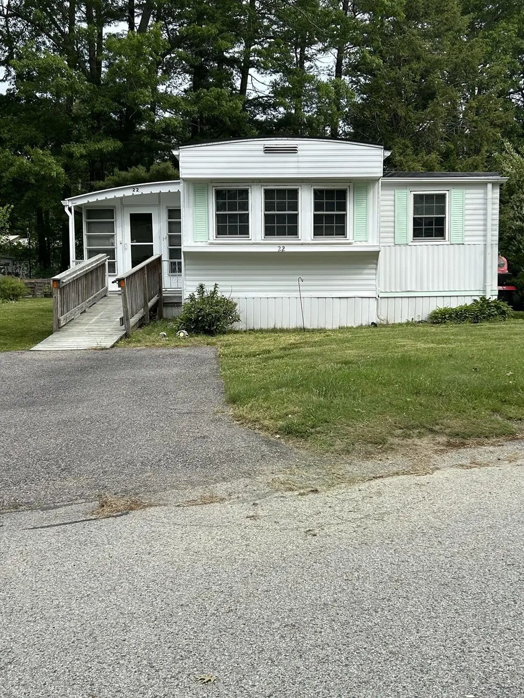 22 Sycamore Drive, Halifax