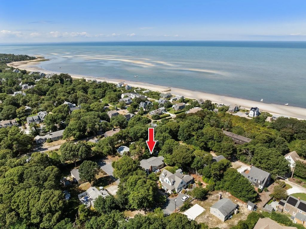 66 Roberts Rd, Brewster