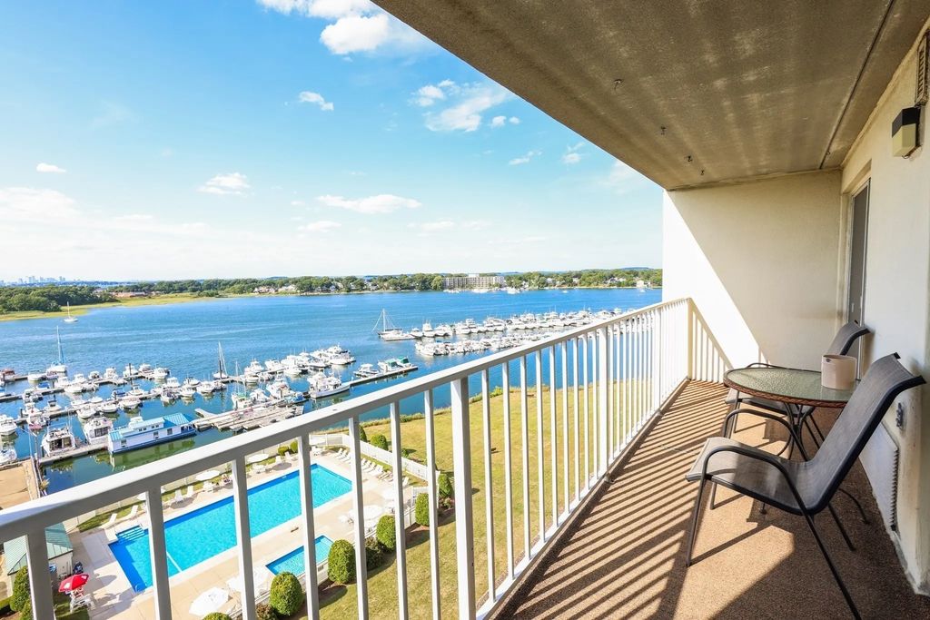 200 Cove Way #1002, Quincy