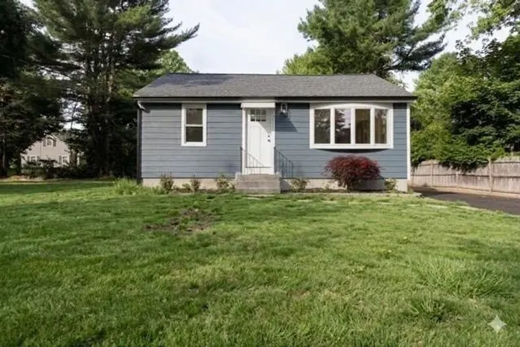 19 Nadeau Drive, Wrentham