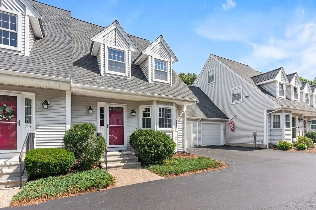 24 Cinnamon Cir #24, Walpole
