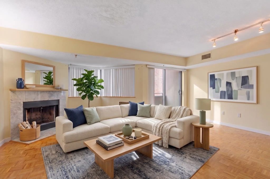 147 Kelton St #717, Boston