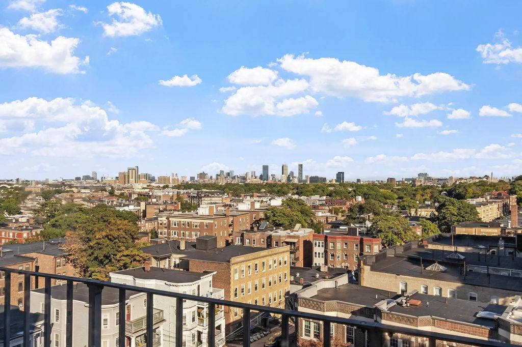 147 Kelton St #717, Boston