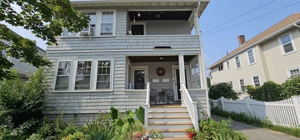 28 Rawson Rd #28, Arlington