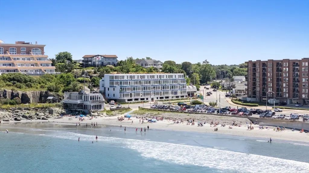 120 Nantasket #201, Hull