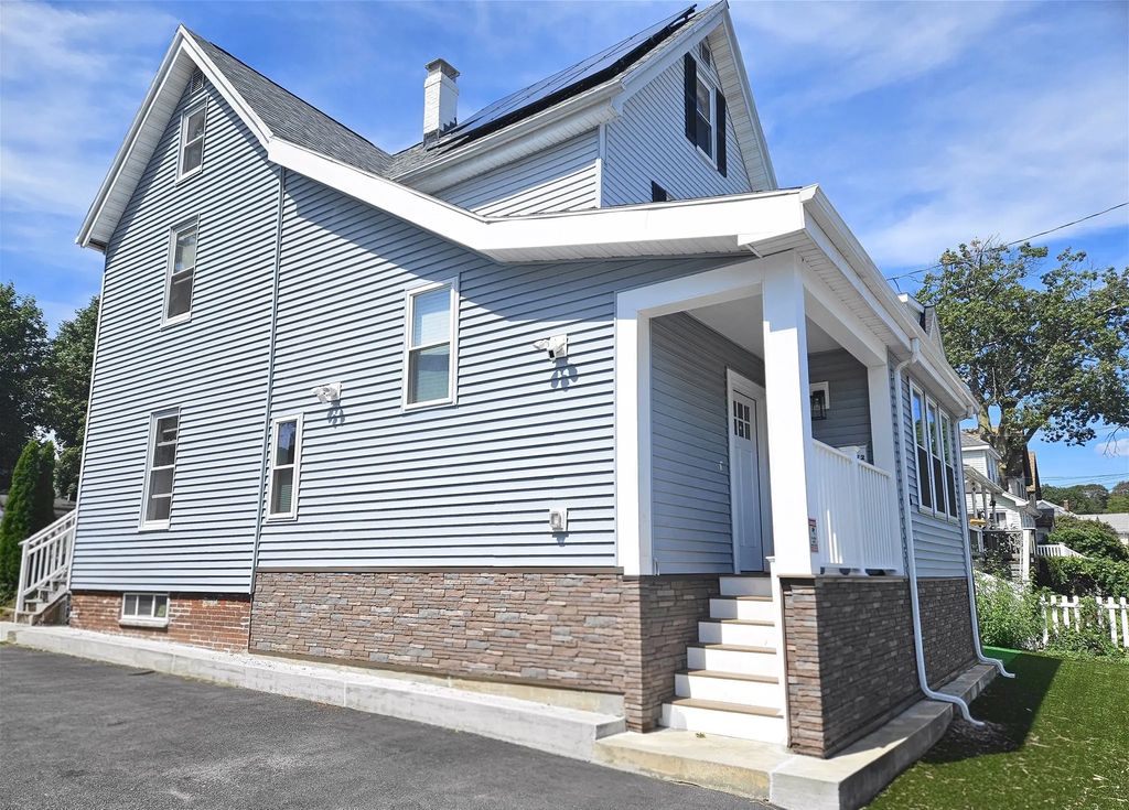 46 Home St #2, Malden