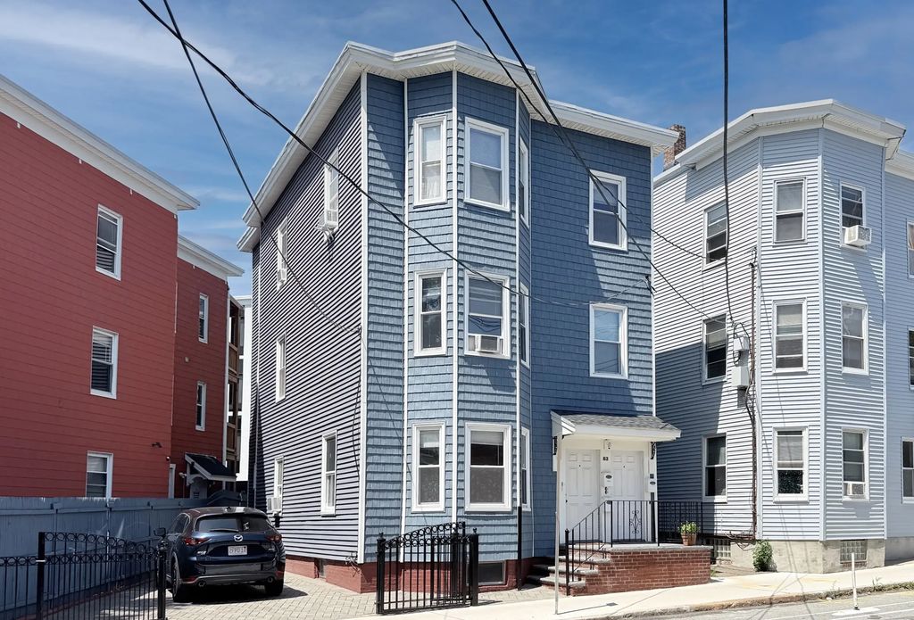 63 Webster Ave, Somerville