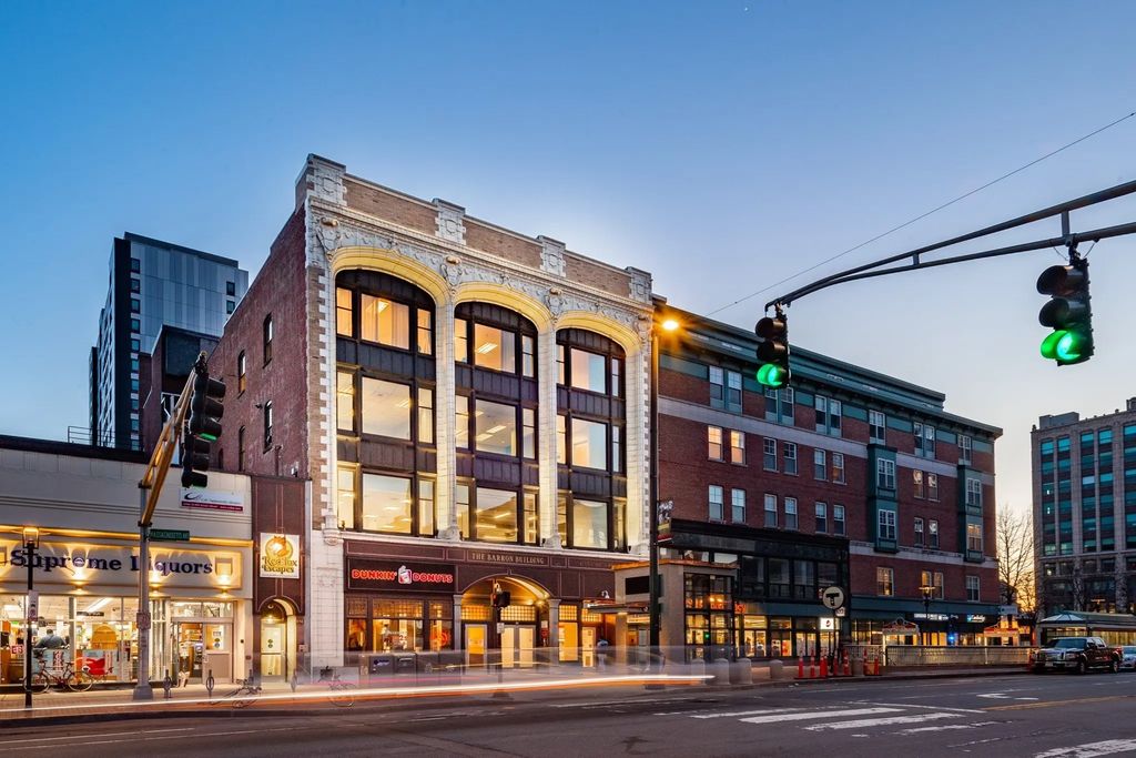 614-622 Massachusetts Ave, Cambridge