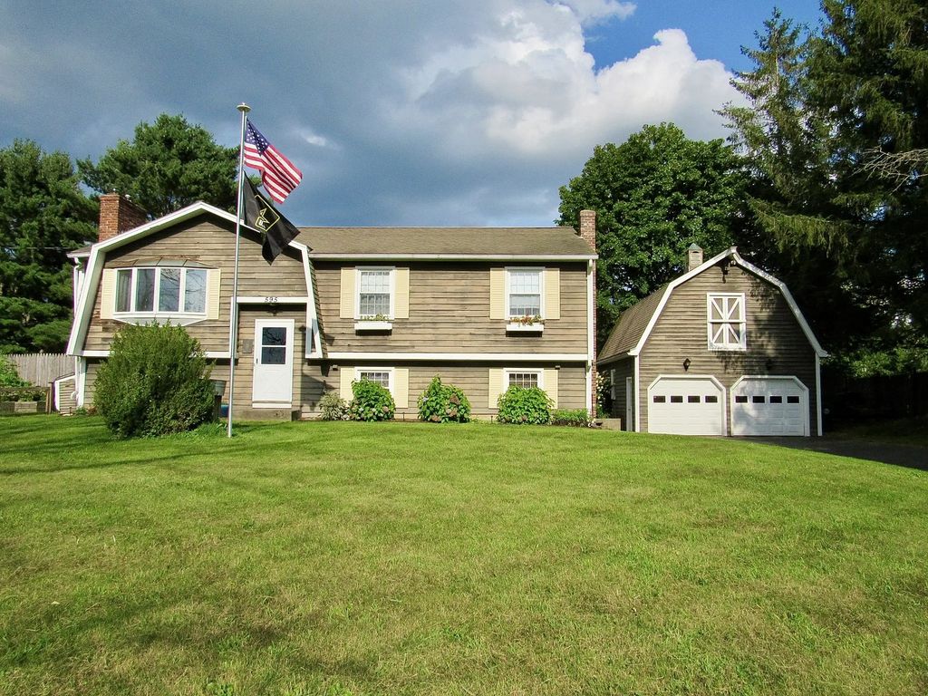 595 Lebanon Hill Rd, Southbridge