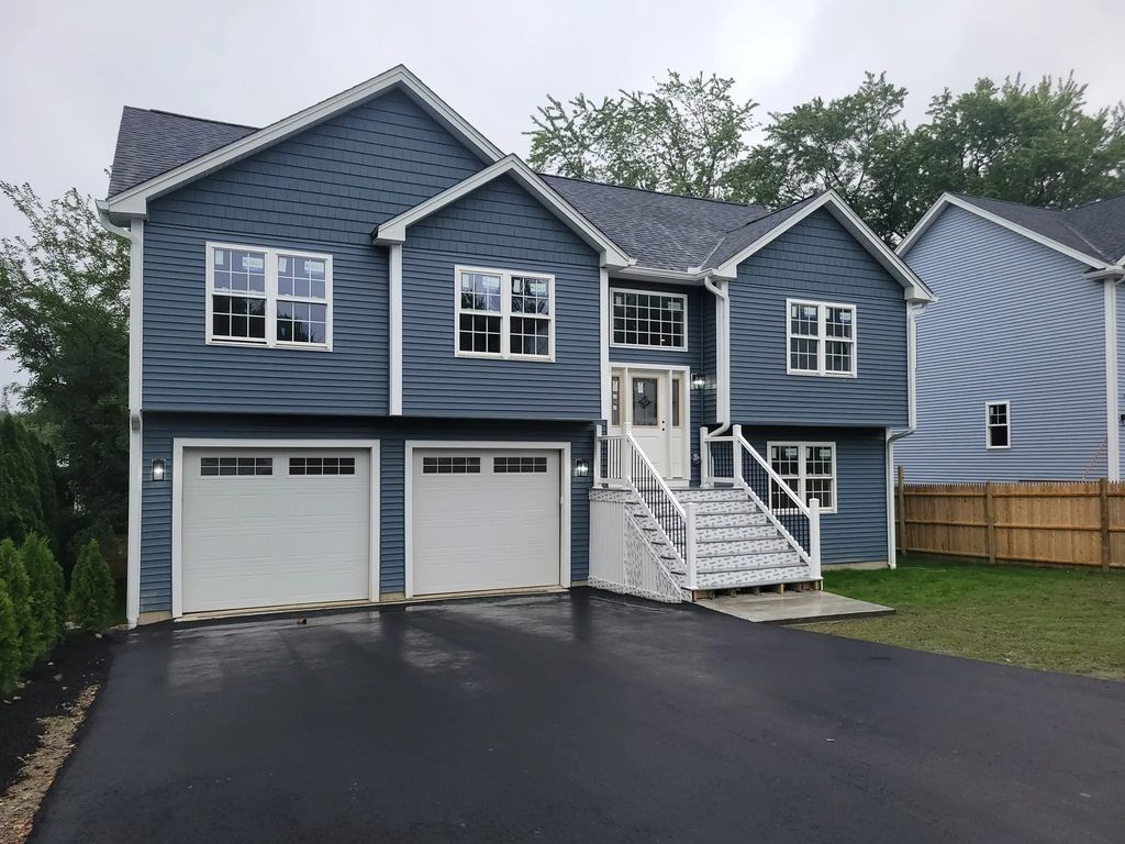 26 Bowker, Worcester