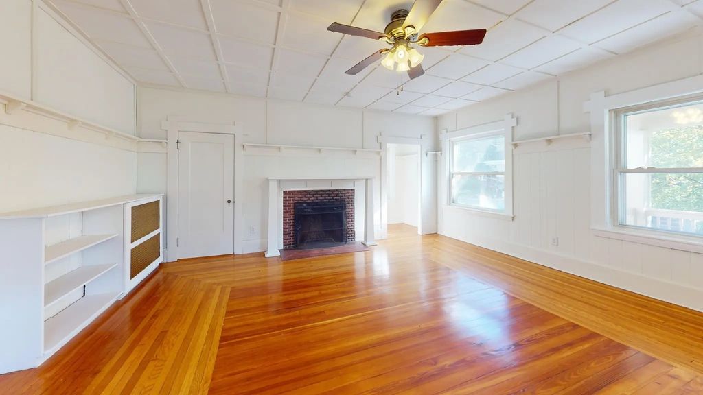 81 Bellevue Ave, Winthrop