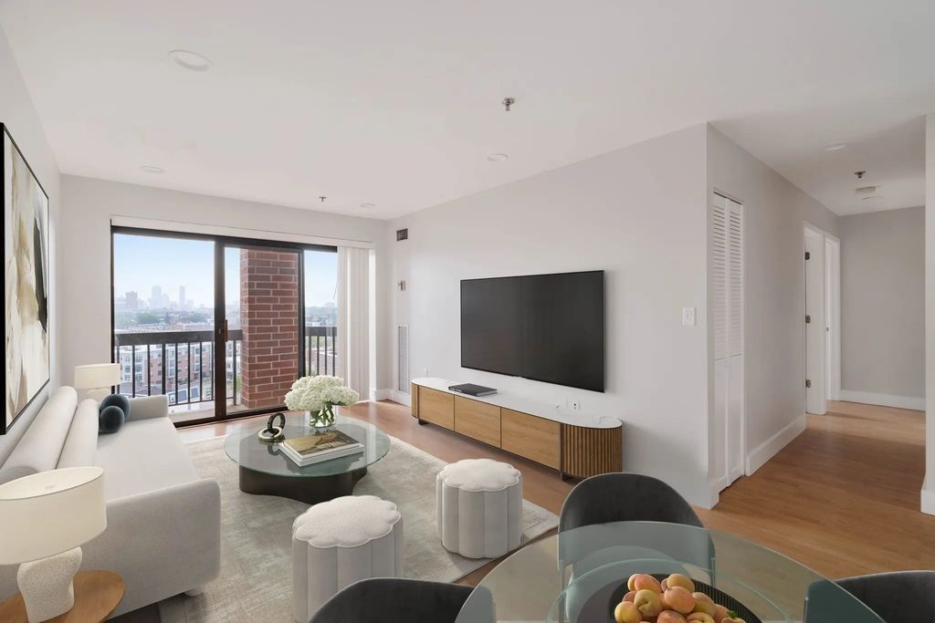 15 N Beacon St #1012, Boston