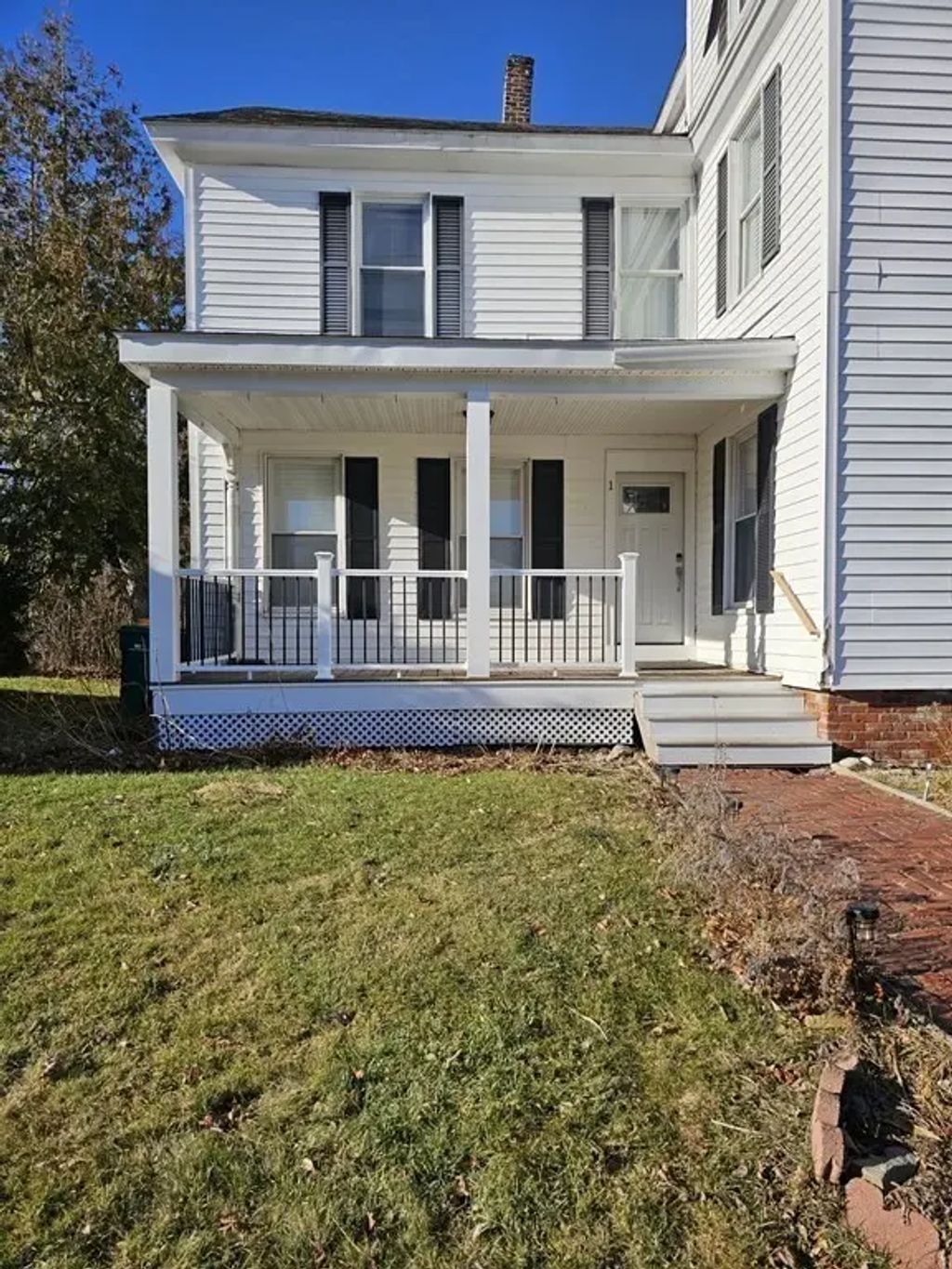 74 Common St #1, Barre