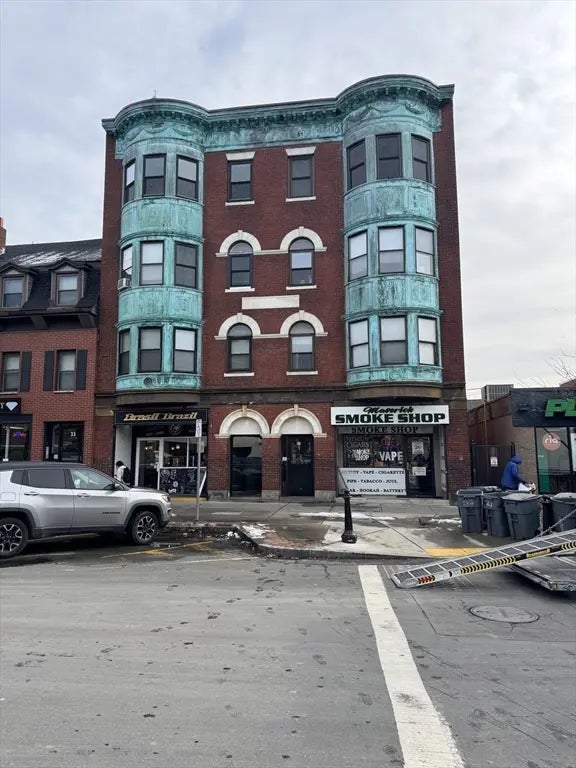 25-31 Maverick Sq #5, Boston