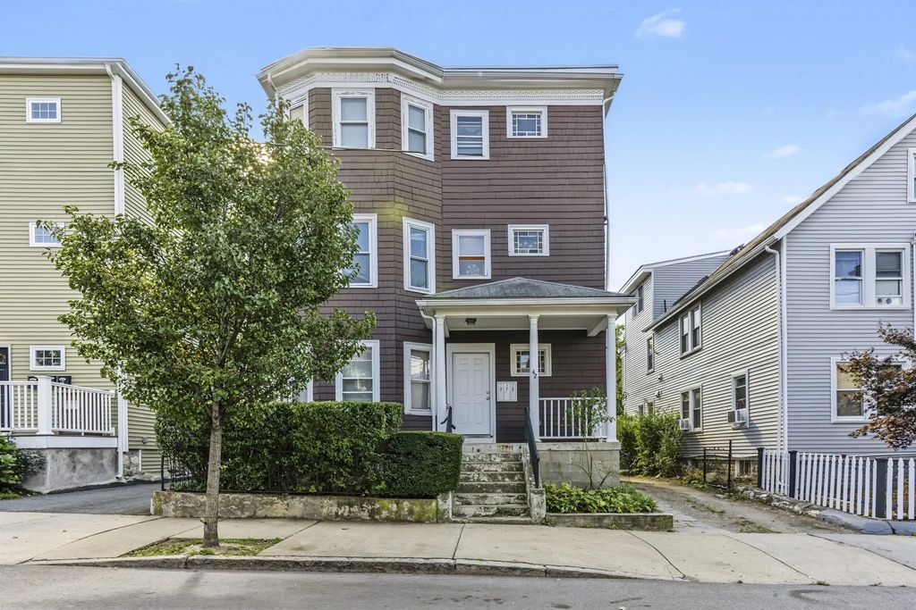 42 Pearl St, Everett