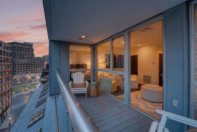99-105 Broad St #8b, Boston