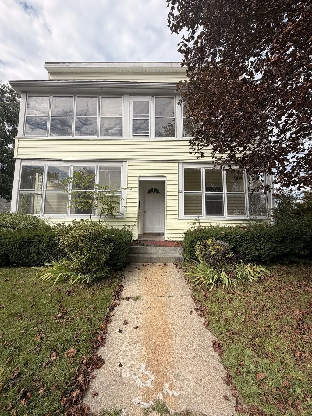 44 Laurel St #1, Leominster