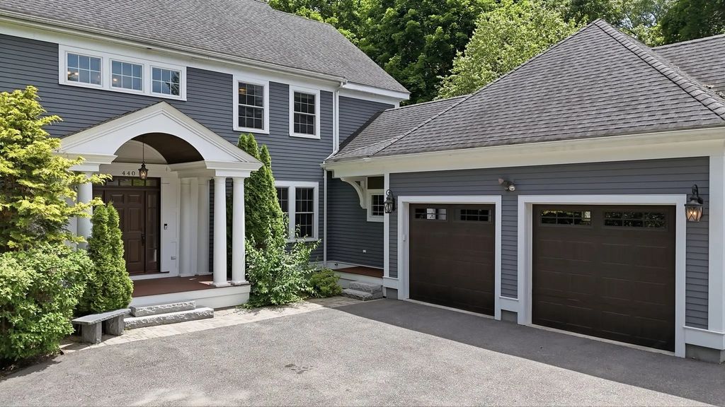 440 Concord Road, Bedford