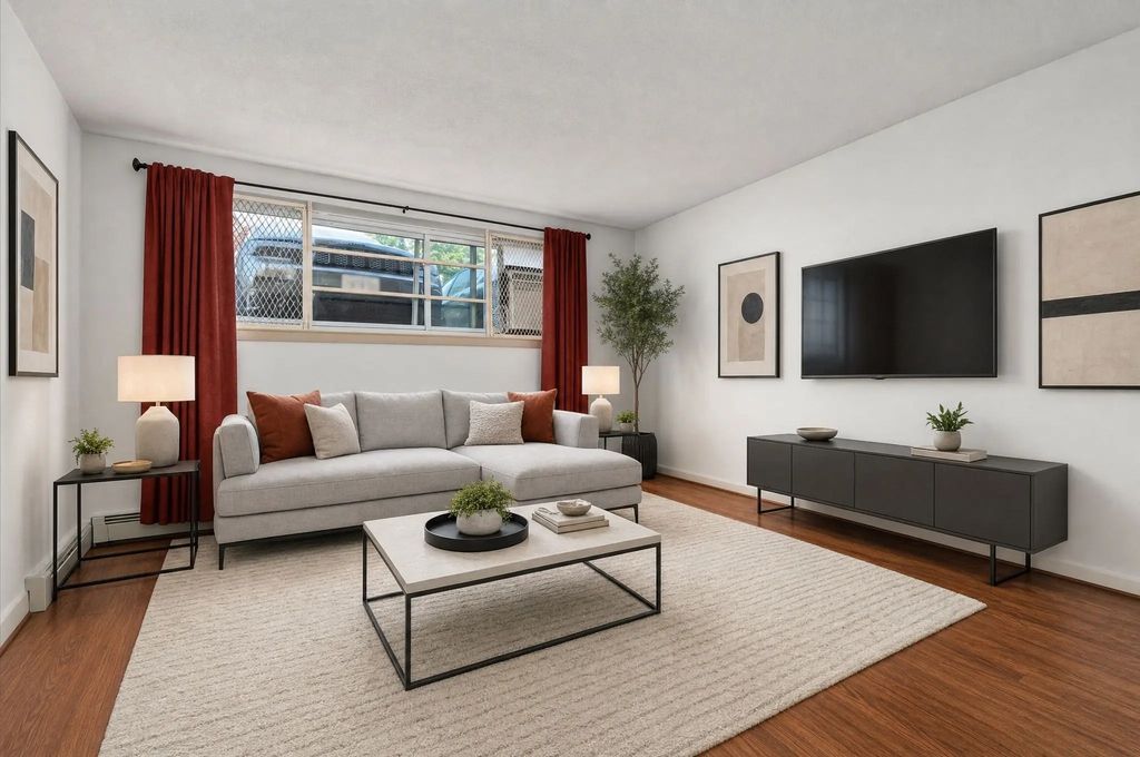 20 Radcliffe #105, Boston