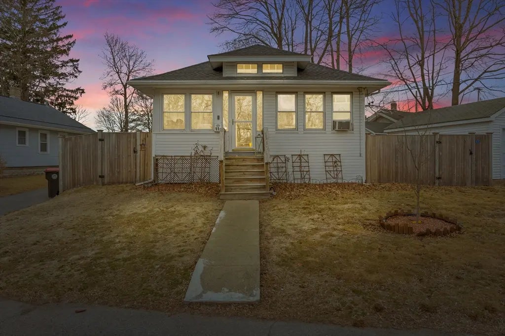 11 Shields Ave, Brockton