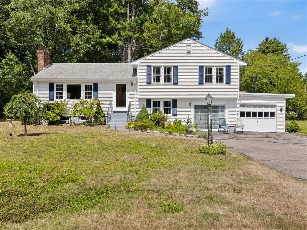 341 Pleasant St, Framingham