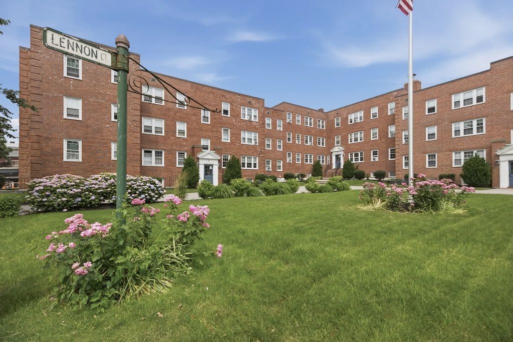 25 Lennon Court #29, Boston