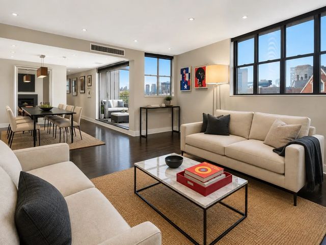 567 Tremont #32, Boston