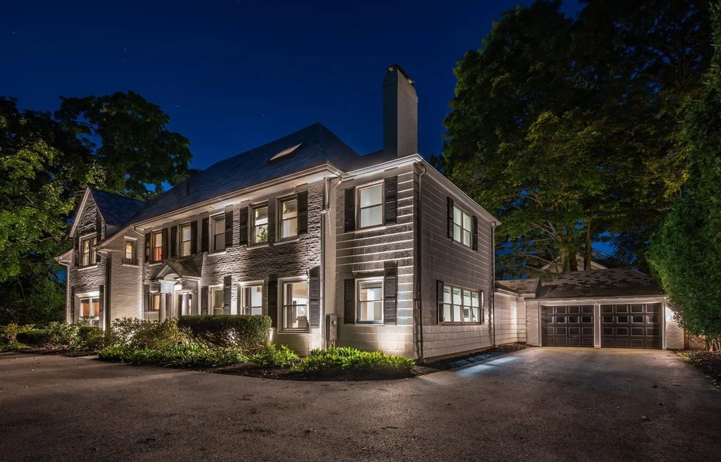 1175 Centre St, Newton