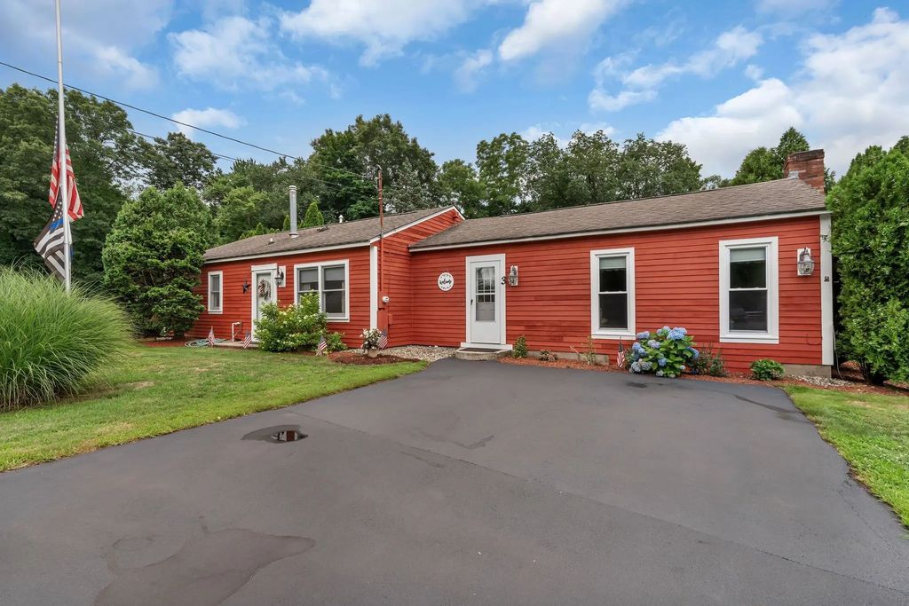 3 Douglas Circle, Smithfield
