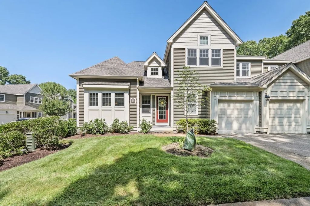 12 Mcneil Circle #12, Hopkinton
