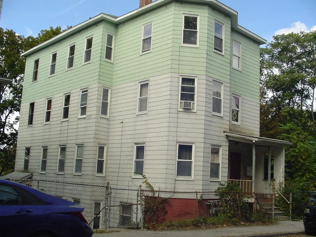 78 Rodney, Worcester