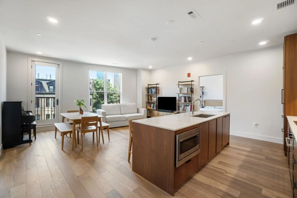 566 Columbus Ave. #410, Boston