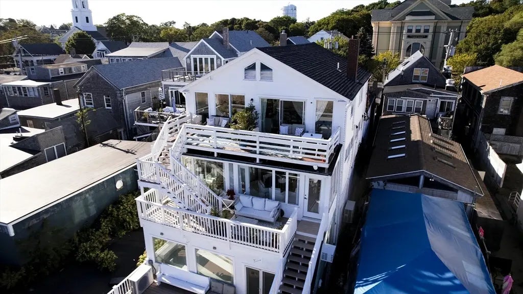 265 Commercial St, Provincetown