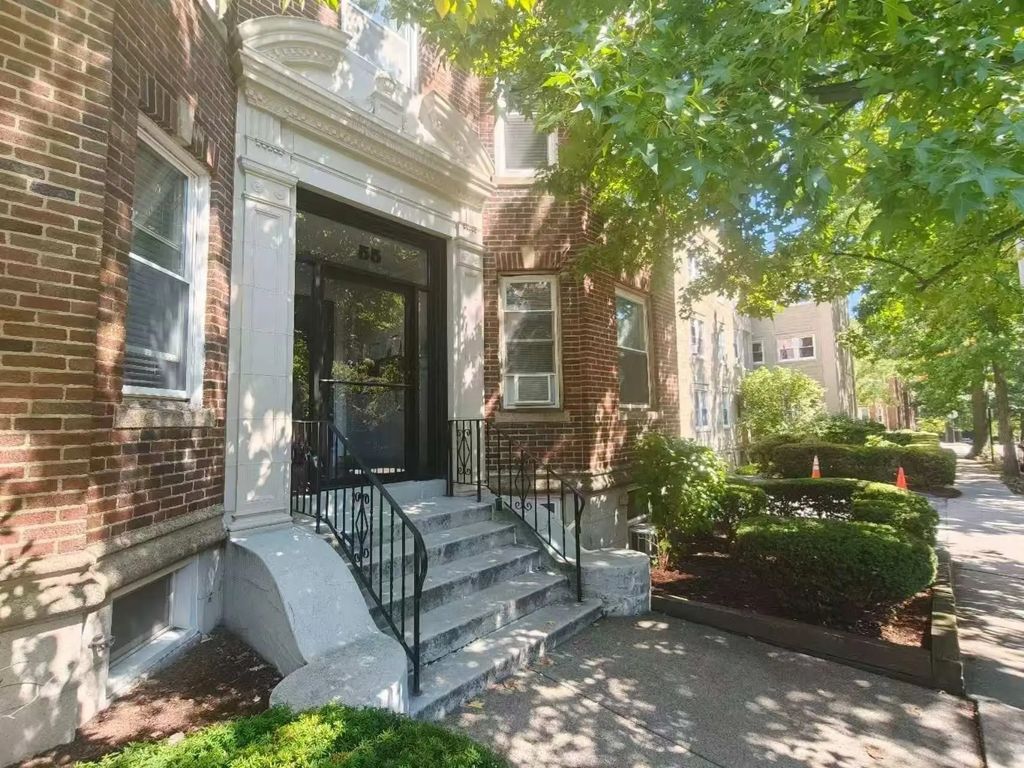 55 Thatcher #6, Brookline