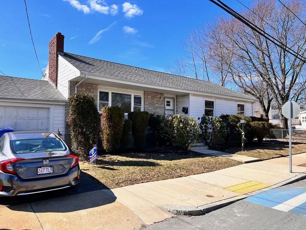 393 Main St. #house, Winthrop