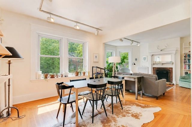 485 Washington St #3, Brookline