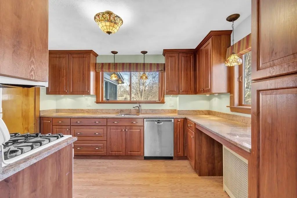 11-13 Bridgham Ave #2, Watertown