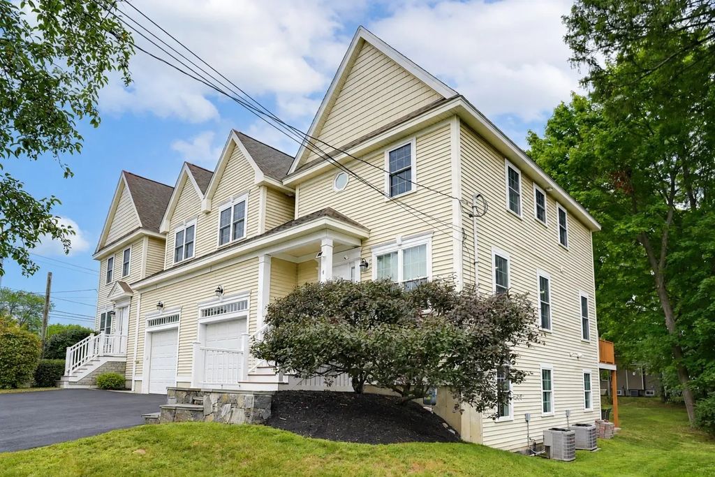4 N Pleasant St #4, Natick