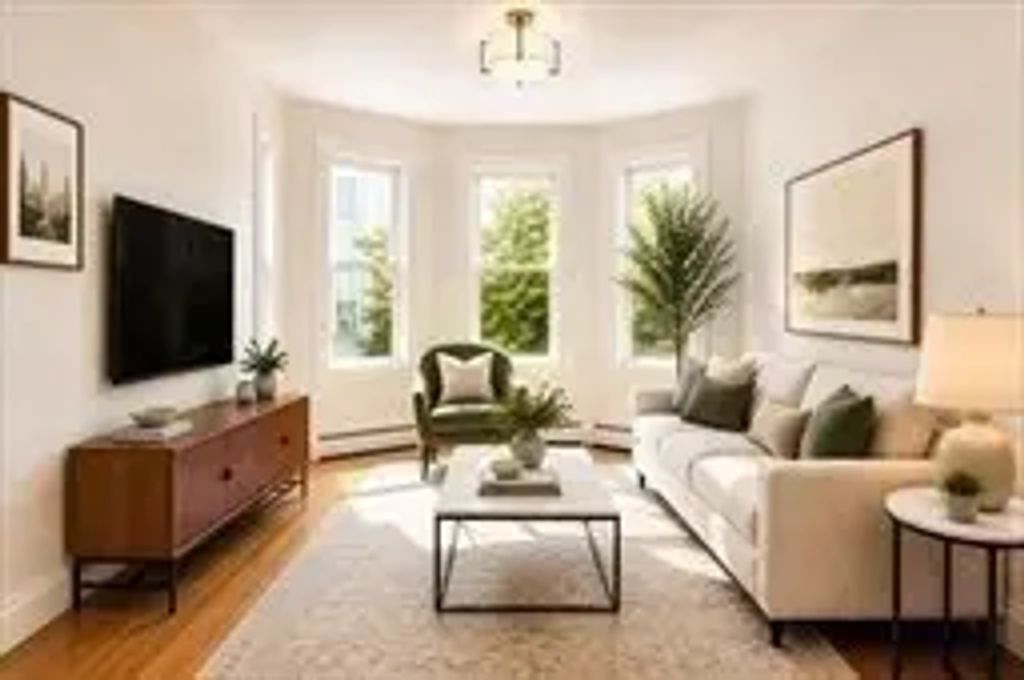 9 Hatch St #2, Boston