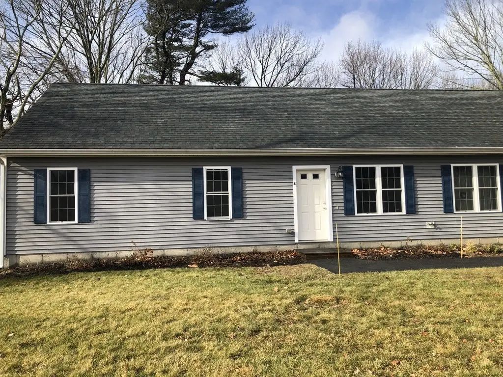 337 Middle Road #a, Acushnet