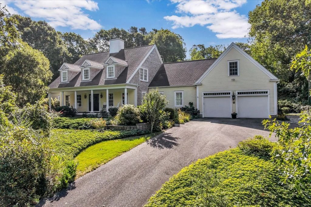11 Manor Drive, Sandwich