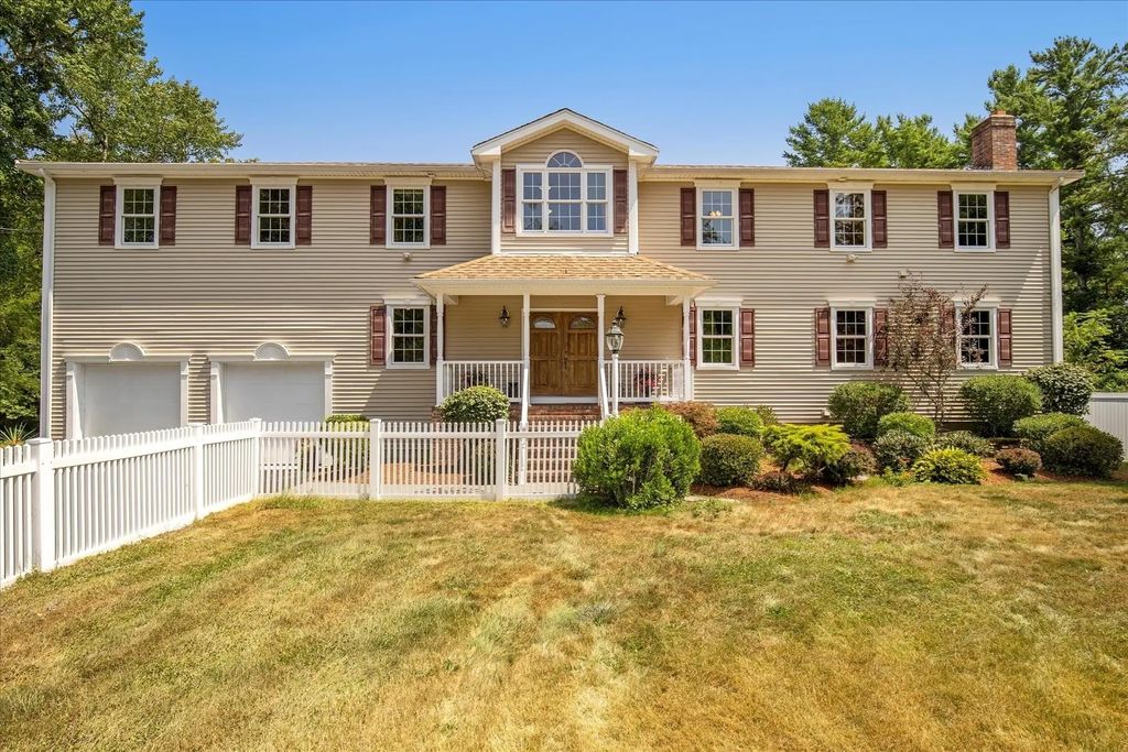 220 Mattapoisett Rd, Rochester