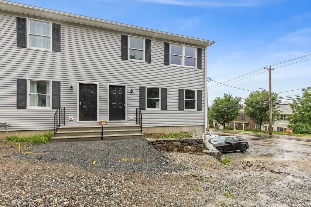 353 1/2 South Street #1, Plainville