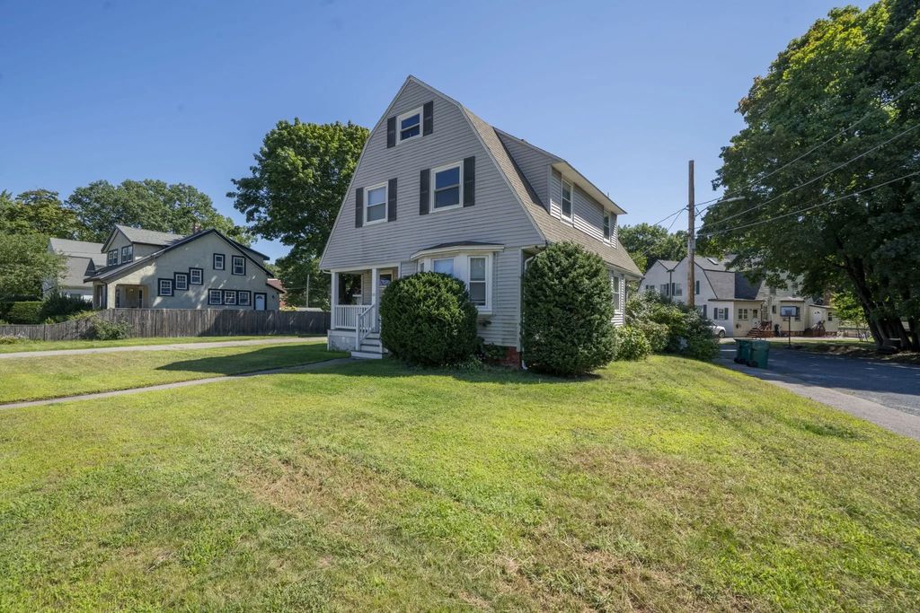 121 Oakland St, Mansfield